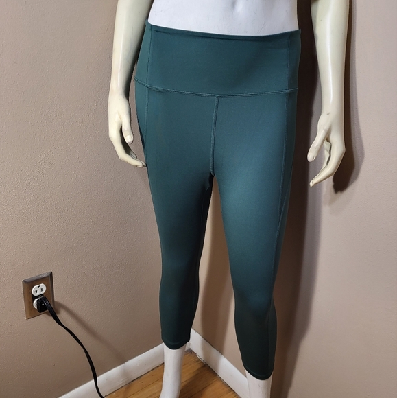 girlfriend collective Pants - Girlfriend Collective Green High Waist Capri Leggings M 4012